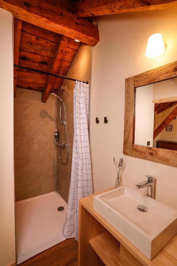 Domaine Agricole Cotze / Casa Rural Enveitg Екстер'єр фото